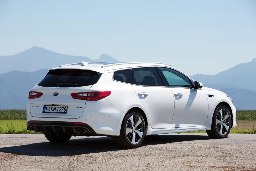  Kia Optima Sportswagon GT Line 2016 года  (WW) (фото 13 из 31)